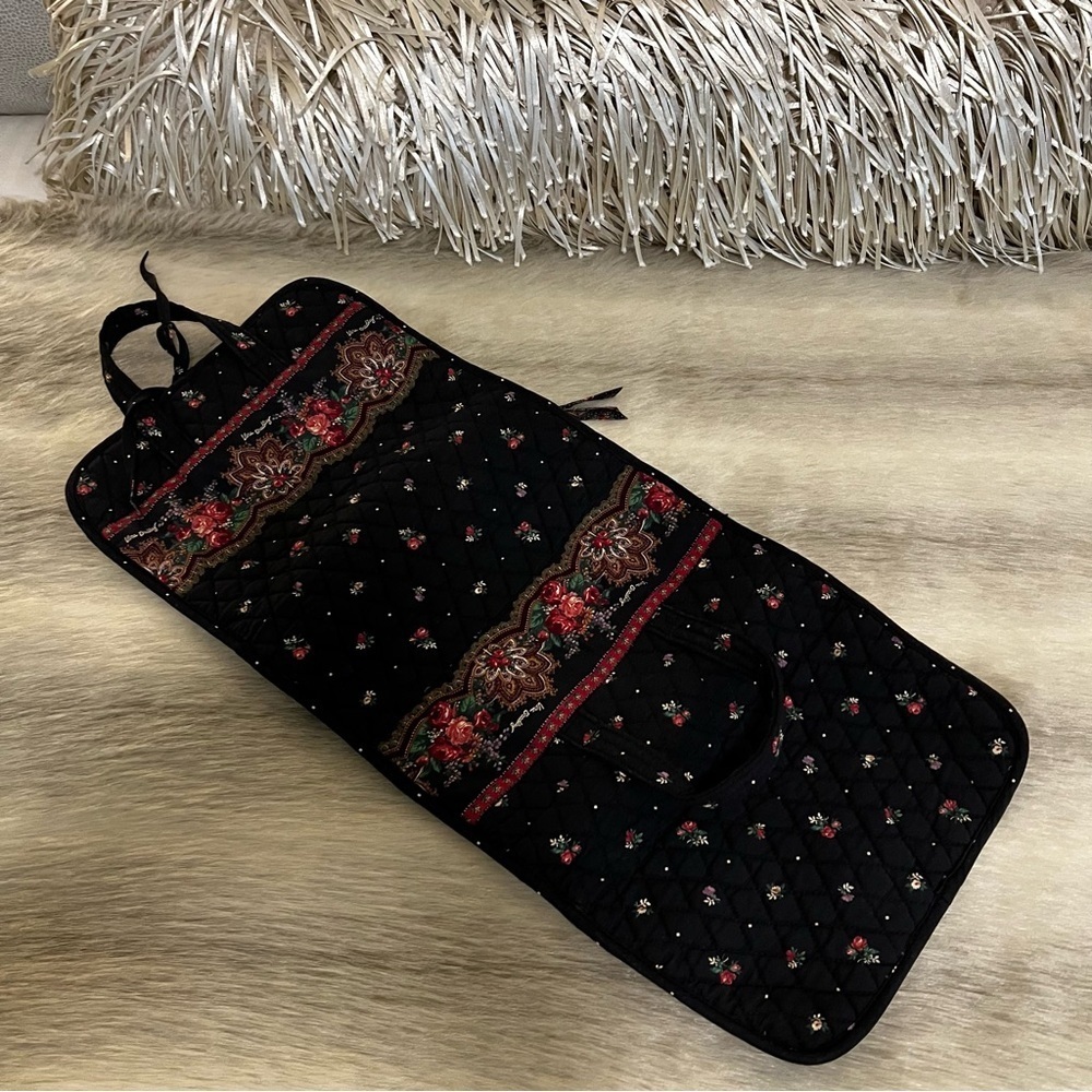 Vintage VERA BRADLEY 1997 Trifold Travel Hanging Toiletries Bag  Black Red Roses - Picture 8 of 12